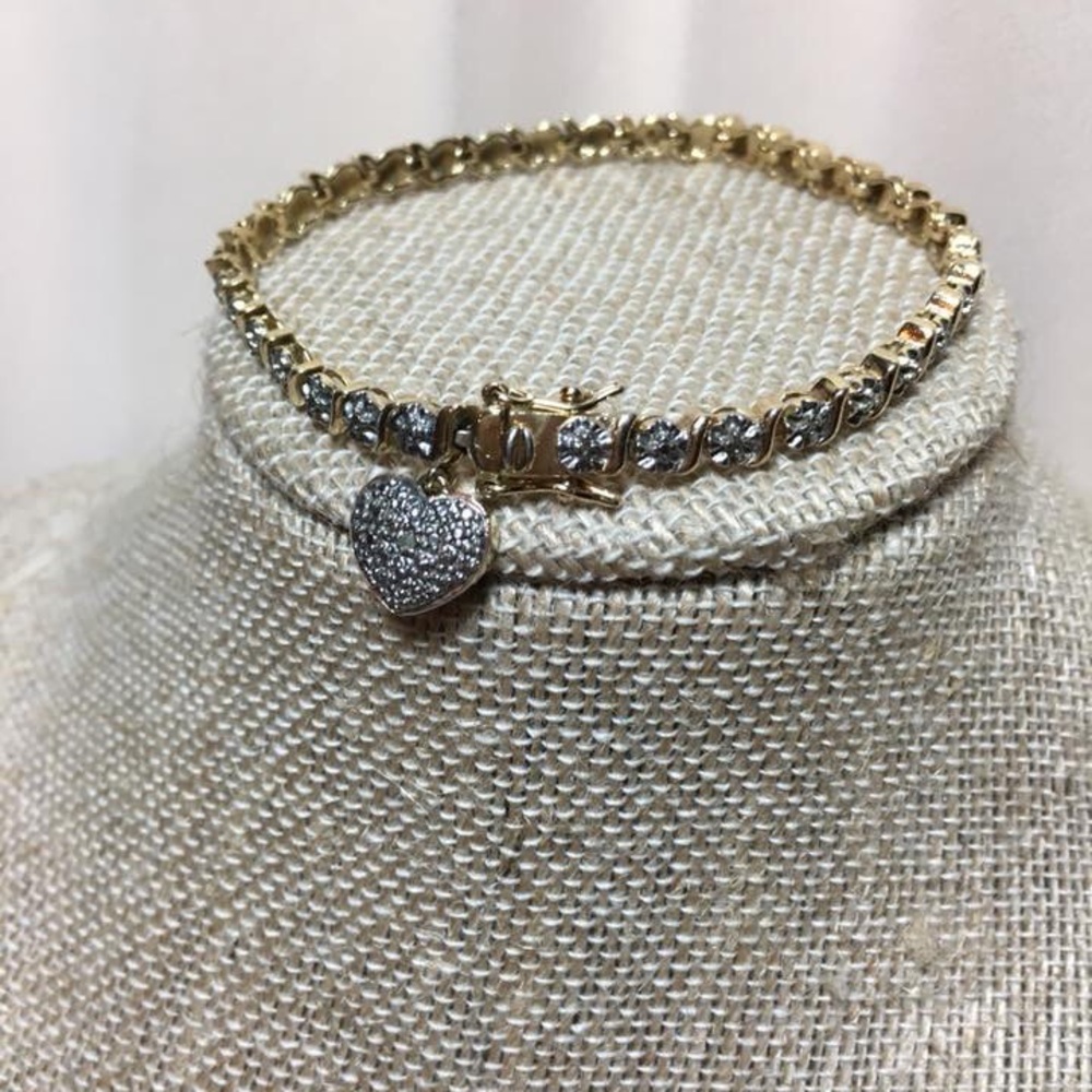 Heart charm tennis bracelet